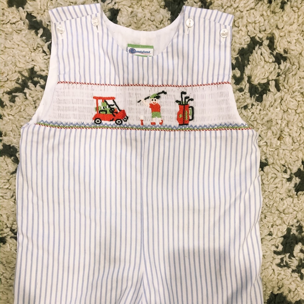 Golfing toddler shortall Jon Jon’s